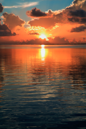 beautiful sunset in the florida keys