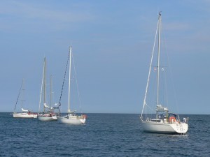 sailing-1152501_640