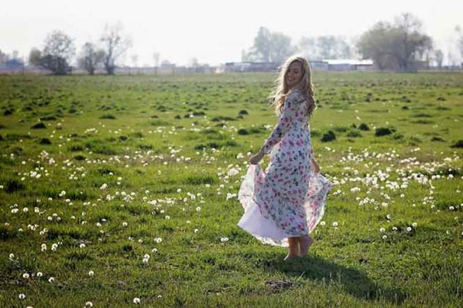 Old-soul-wise-dancing-woman1